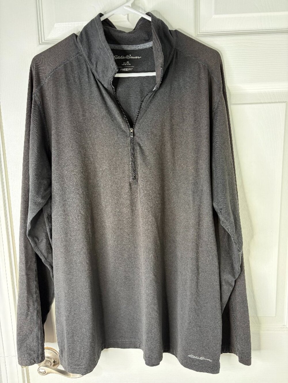 Eddie Bauer Men's L FreeDry 1/4 Zip Active Pullover